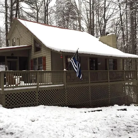 Bear Hug Lodge